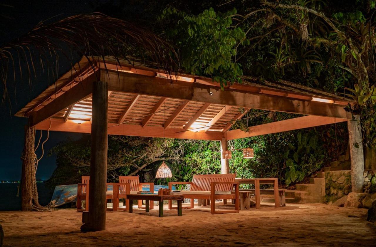 Villa Refugio Na Frente Do Mar Em Ilha De Araujo Araquari Exterior foto